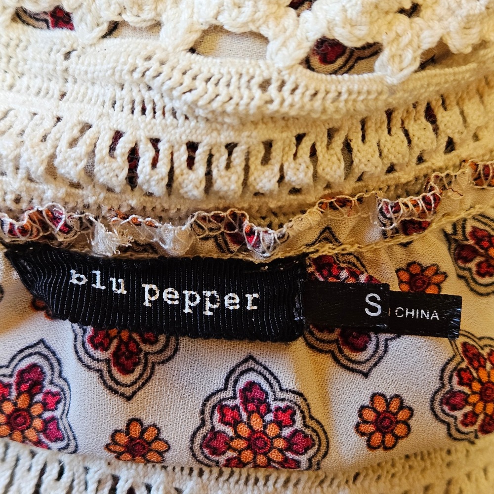 Blu Pepper Paisley Crochet Trim Off The Shoulder Bell Sleeve‎ Peasant Top Small - Picture 7 of 9